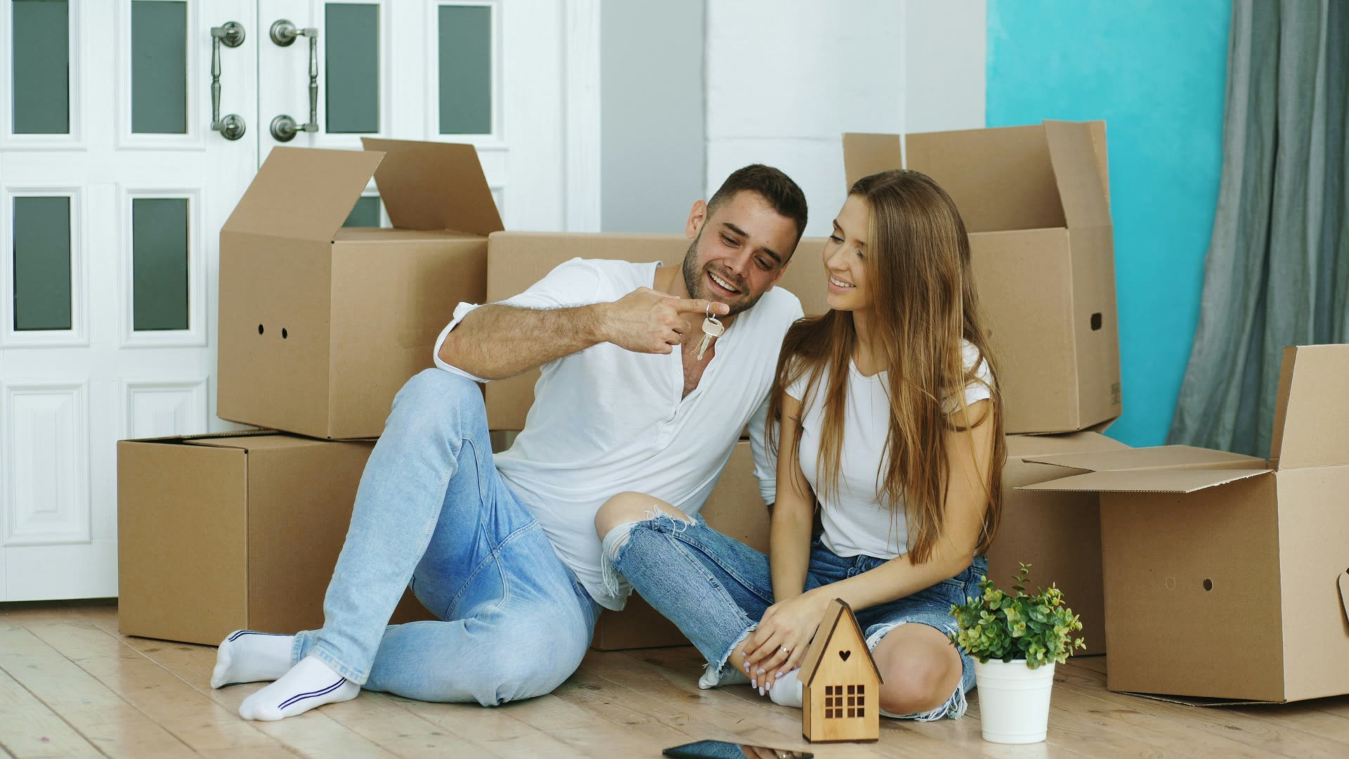 Family planning for their first home purchase